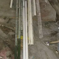 تعدادی آهن قوطی ۲ در ۲ و پنجره آلمینیوم وچوبی سالم