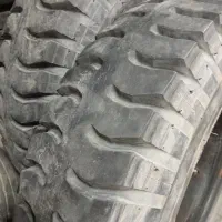 لاستیک‌خاوری‌۸۲۵