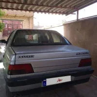 پژو۴۰۵‌نقره‌ای‌تک‌‌درحددوررنگ