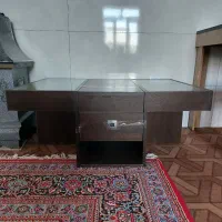 بخاری آب گرمکن ومیز پذیرای