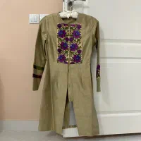 مانتو|لباس|کرج, برغان|دیوار