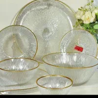 سرویس سولو ۱۸ نفره لب طلایی