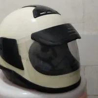 کلاه کاسکت(معاوضه با کبوتر)