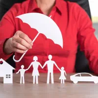 استخدام همکار اداری و دفتری