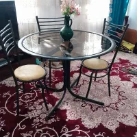 میز نهار خوری سالم