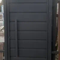 درب تک لنگه4333پارکینگی نفررو حیاطی باغی ویلایی311