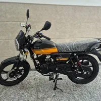 موتور خشک مشکی طلایی