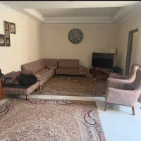 مبلمان و‌میز‌نهارخوری