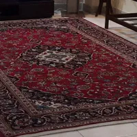 فرش دستی زمینه لاکی