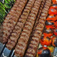 کباب زن هستم با ۷ سال سابقه کارباقیمت پیشنهادی شما