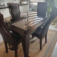 میز غذاخوری 4 نفره تمیز و سالم