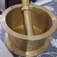 هاون آشپزخانه به همراه دسته