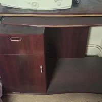 میز کامپیوتر