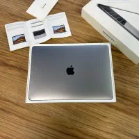 مک بوک پرو ۲۰۱۷ با جعبه و شارژر خوش قیمت