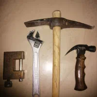 ابزار کار لازم ندارم