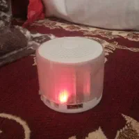 اسپیکر کوچولو چراغ‌دار