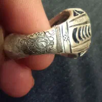 انگشتر نقره قلم خورده