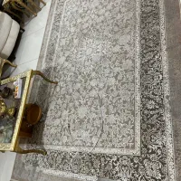 یک عدد فرش۶ متره نو و دو عدد ۴ متره