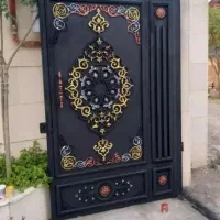 نقاشی روغنی و پلاستیک ساختمان ( رنگ کاری )