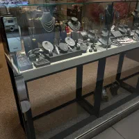 ویترین شیشه ای مغازه