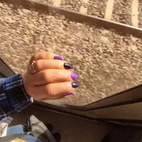 کاشت ناخن رایگان..