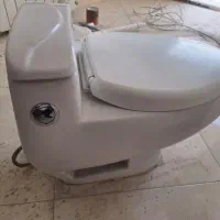 توالت فرنگی کارکرده