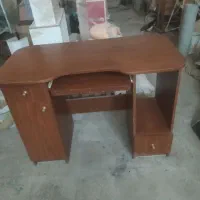 میز کامپیوتر