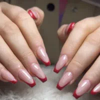 به همکاری ناخنکارومژه کار