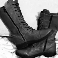 بوت چرم گاوی