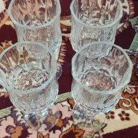 لیوان پایه دار