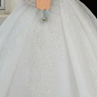لباس عروس در حد نو