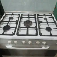 گاز فر پنج شعله درحد نو