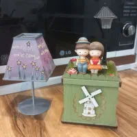 مجسمه و جاشمعی