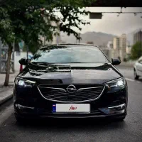 اوپل اینسیگنیا Opel Insignia 2018