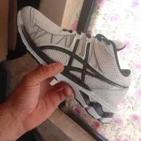 کتونی اسکیس