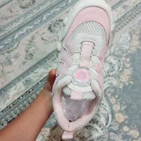 کفش نونو سایز ۳۵ یکبار استفاده شده