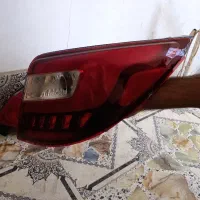 چراغ خطر 206 دنا پلاس گلگیر سمت راننده