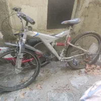 دو دستگاه دوچرخه 26 و 20
