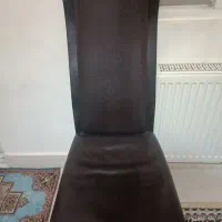 شش عدد صندلی چوبی روکش چرمی باهم