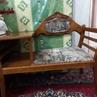 میز تلفن صندلی دار