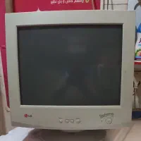 چندتاتلوزیون رنگی سالم وصندلی جکدار دا رم