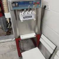 دستگاه بستنی