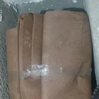 یک عدد موکت ی عدد کابینت سه در