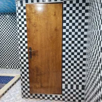 درب تمام چوب با دستگیره
