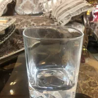 لیوان شیشه ای