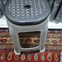 چهار پایه پلاستیکی