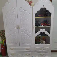 تخت و کمد