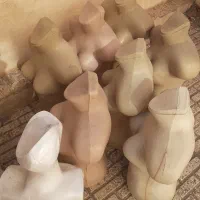 مانکن لباس و شلوار زنانه