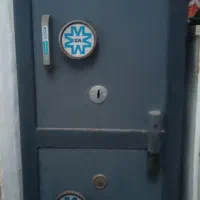 گاوصندوق دوطبقه