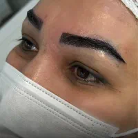نیازمند ادمین حرفه ای تولید محتوا کاشت ابرو